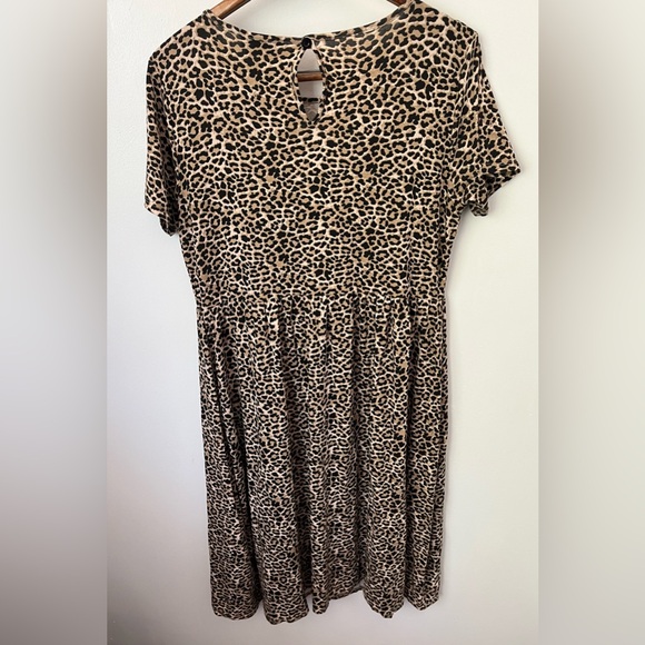 Wednesday’s Girl Maternity Dress cheetah Leopard Print NWT Size 14 NEW - Picture 4 of 8